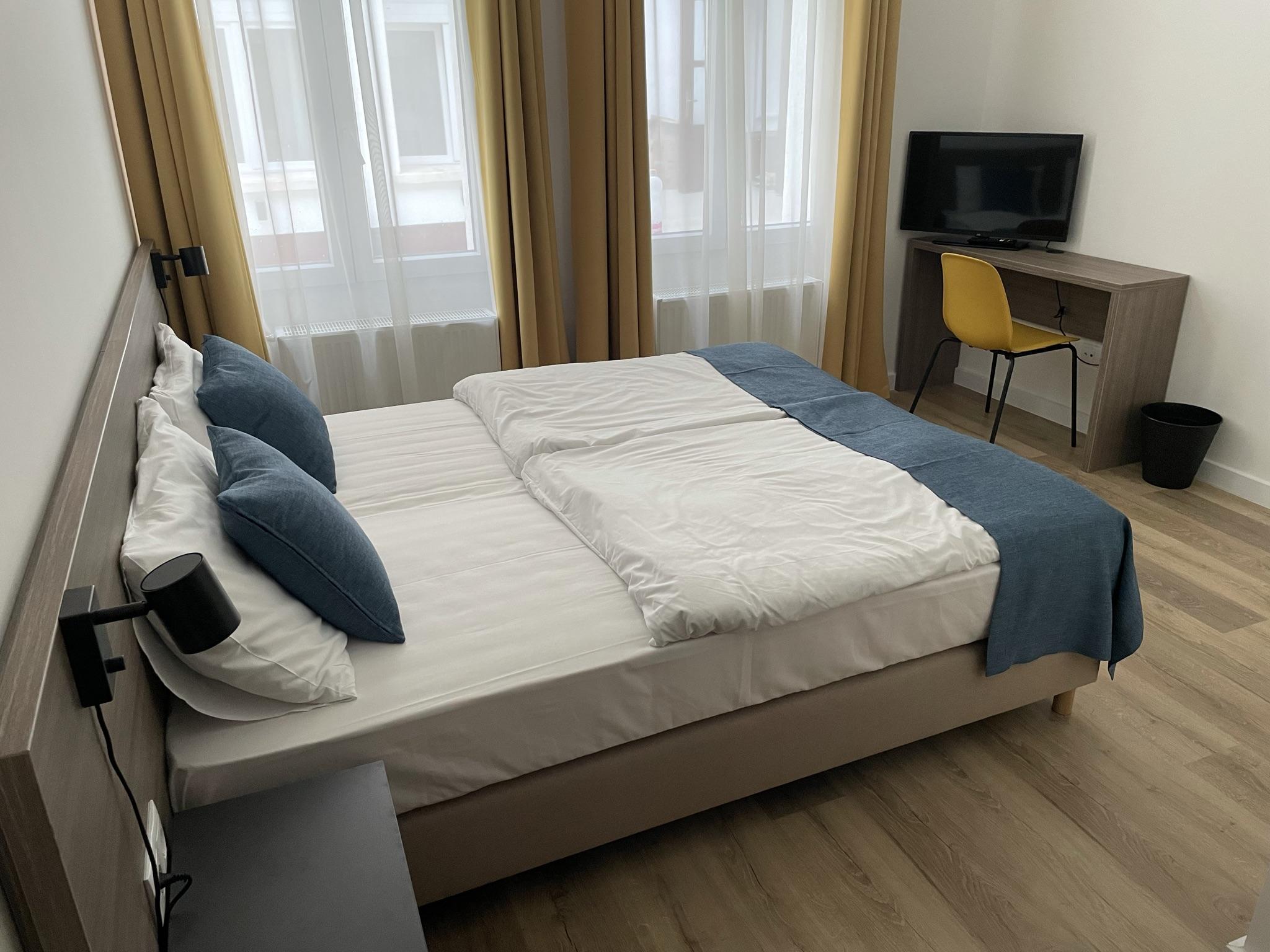 Res City Residence Hotel Boedapest Buitenkant foto