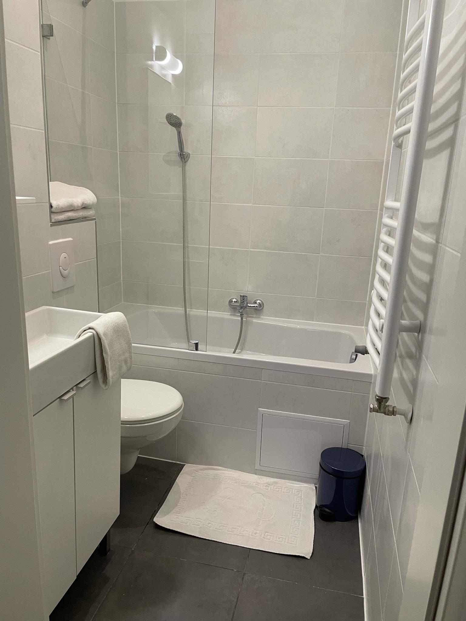Res City Residence Hotel Boedapest Buitenkant foto