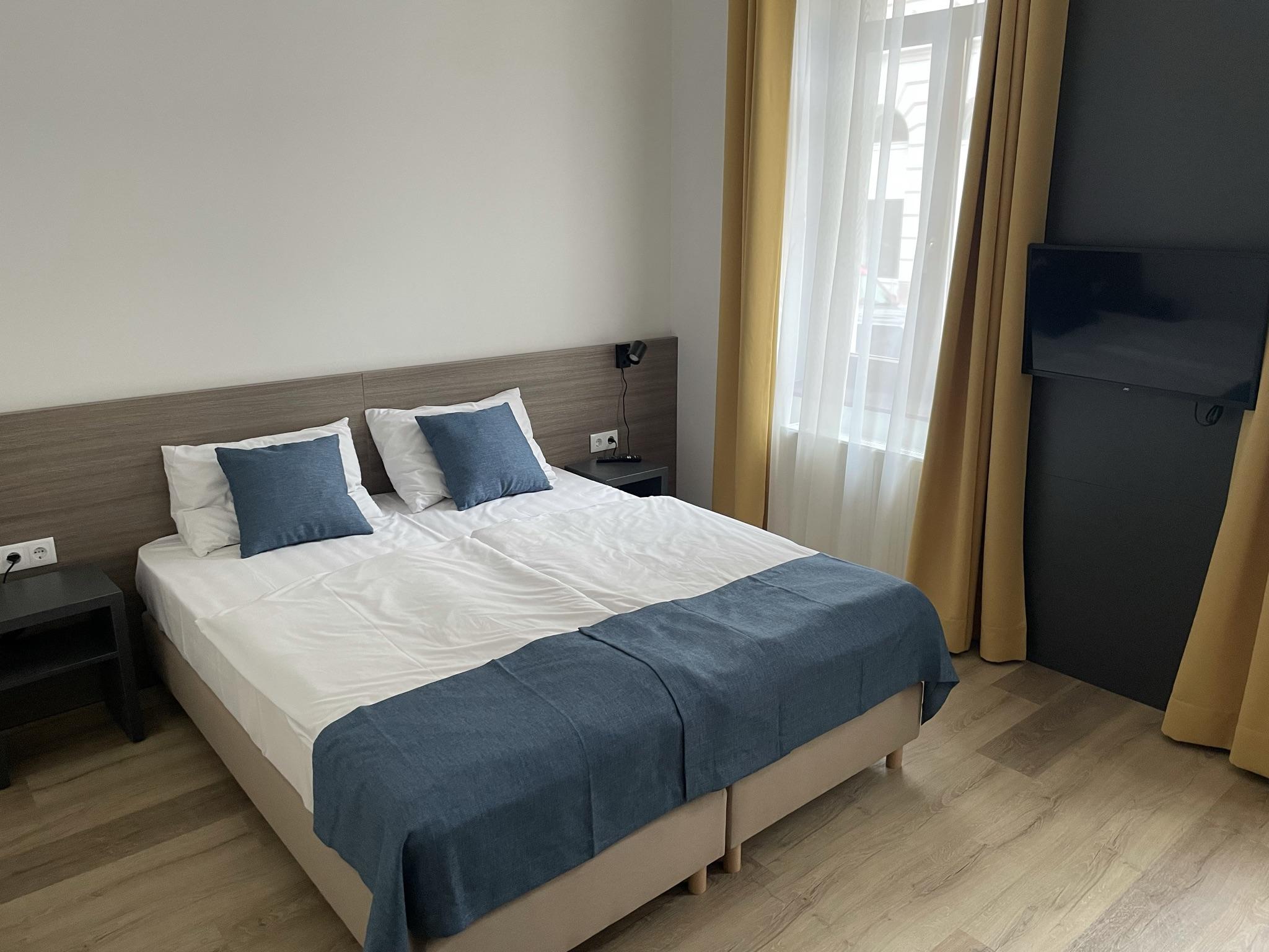 Res City Residence Hotel Boedapest Buitenkant foto