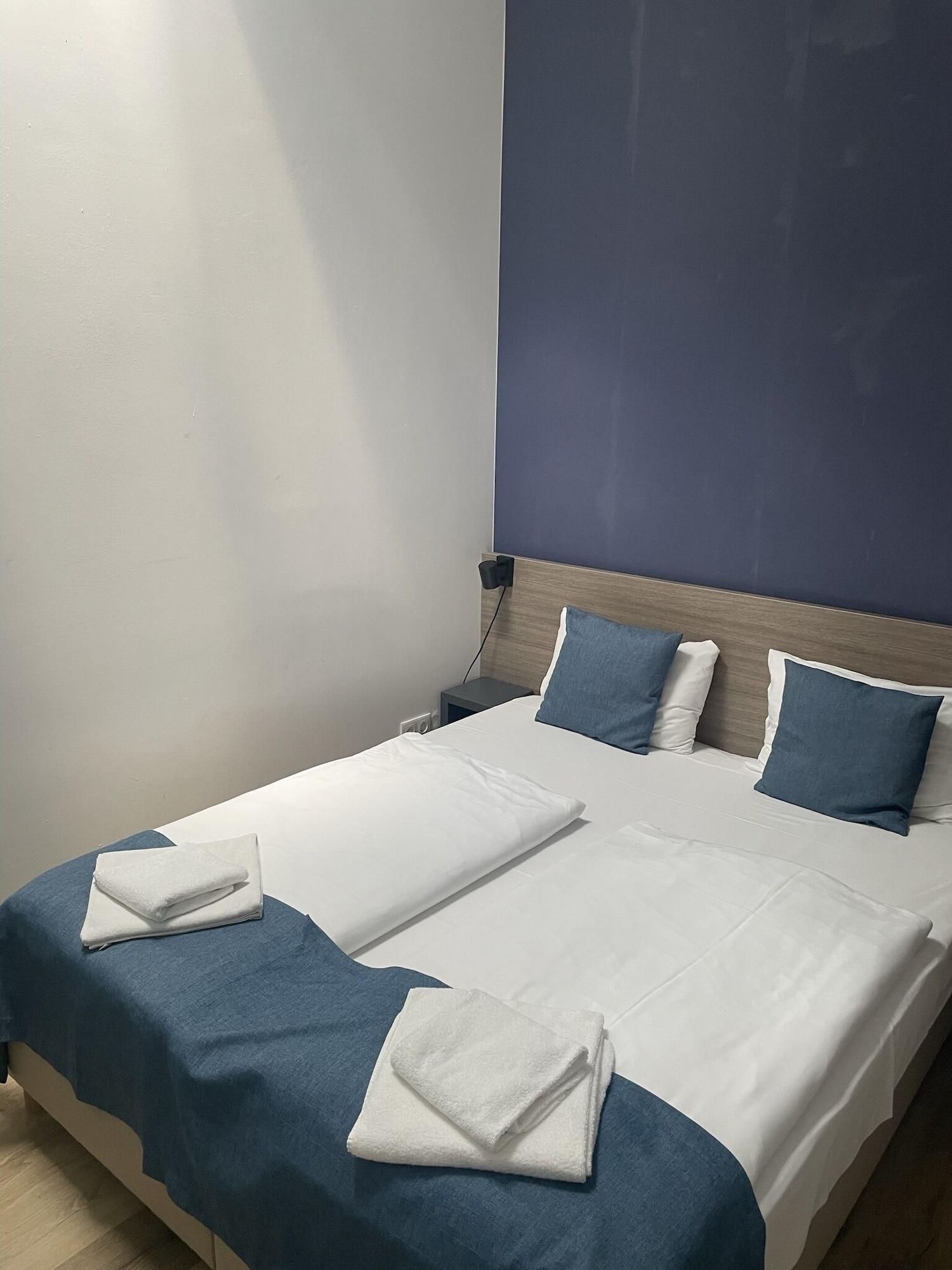 Res City Residence Hotel Boedapest Buitenkant foto